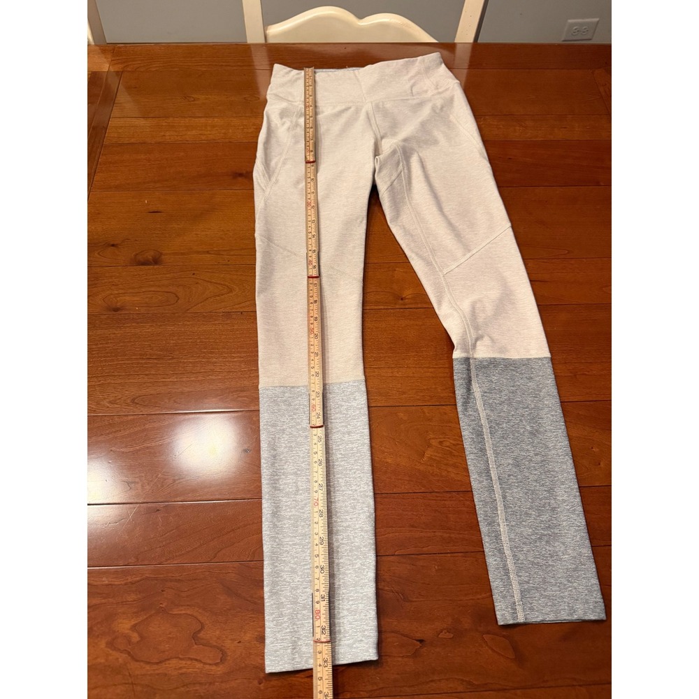 Outdoor Voices Colorblock Leggings XS Ivory Gray High Rise Athletic Yoga Pants - Picture 4 of 5